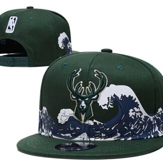 Milwaukee Bucks Team Logo Adjustable Hat YD (5)